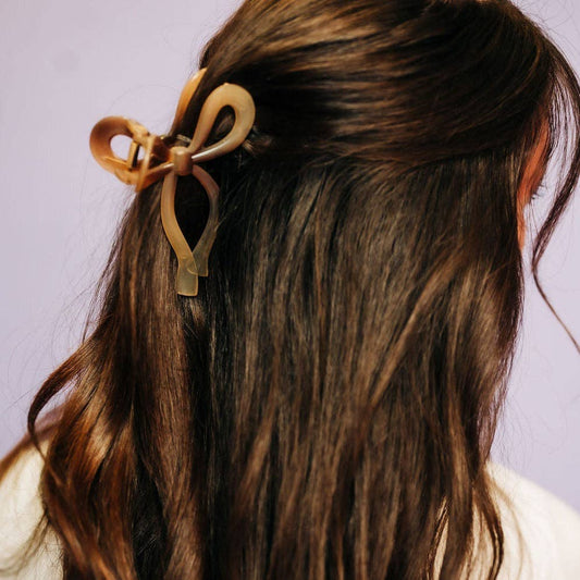 brown bow claw clip