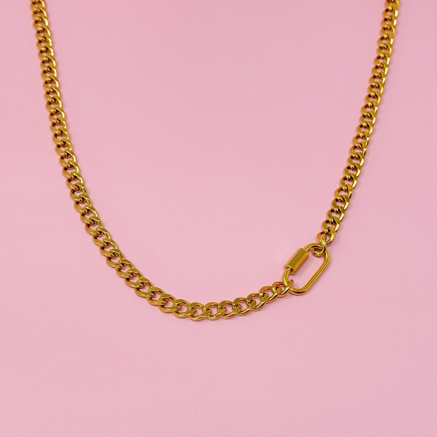 golden luxe chain necklace