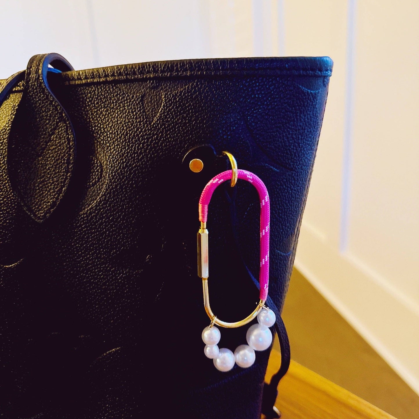 roped and pearled shackle bag charm