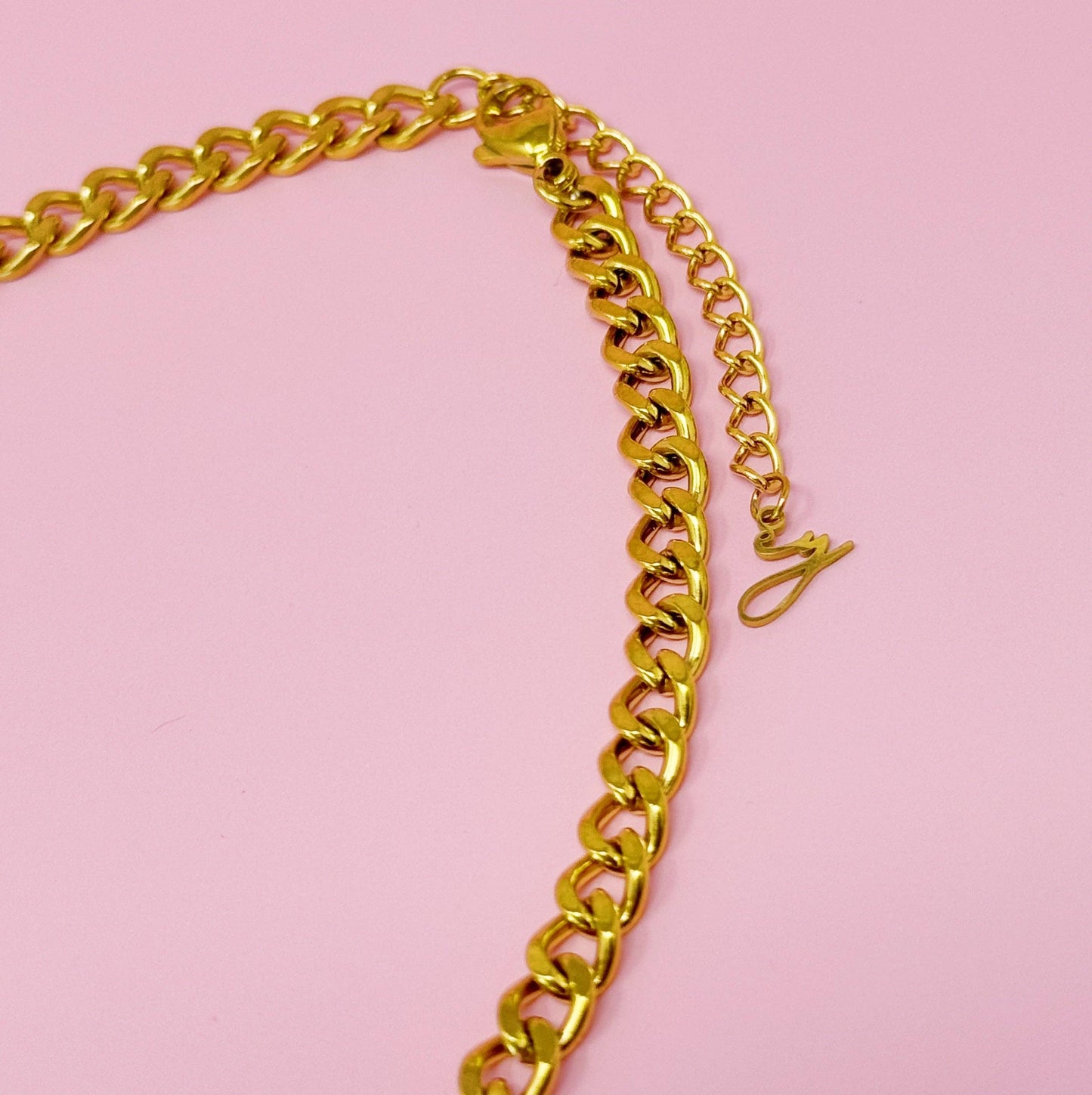 golden luxe chain necklace