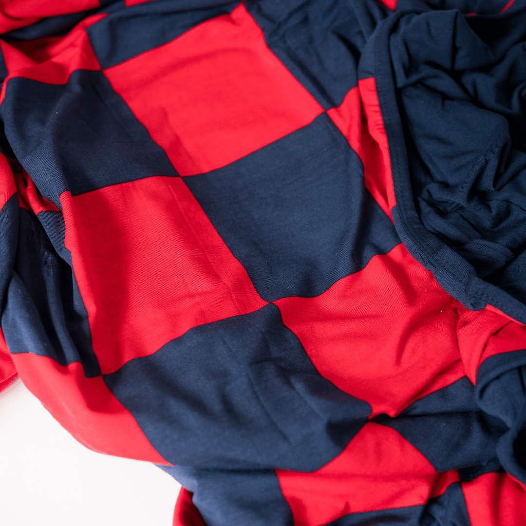 red/navy blanket