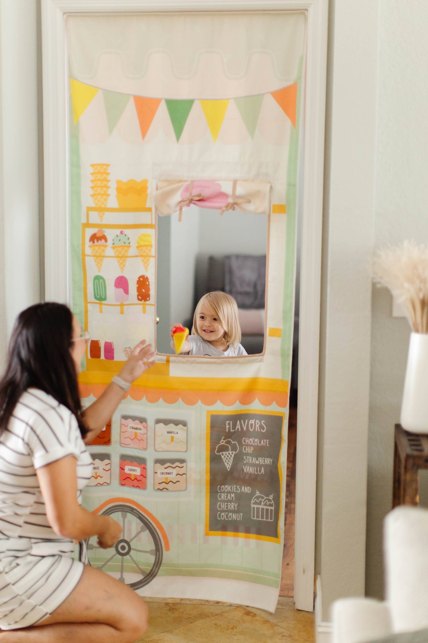 ice cream & coffee shop doorway playset