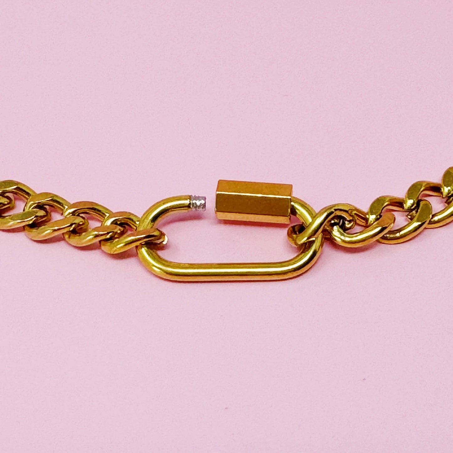 golden luxe chain necklace