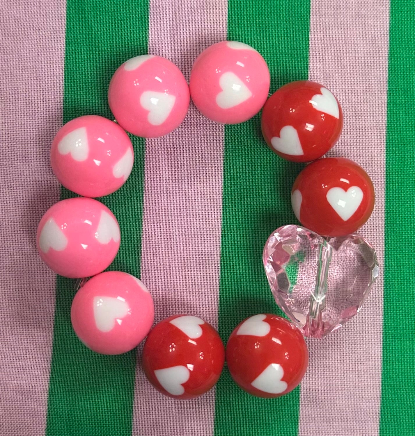 Kids Valentine’s Bubble Bracelet
