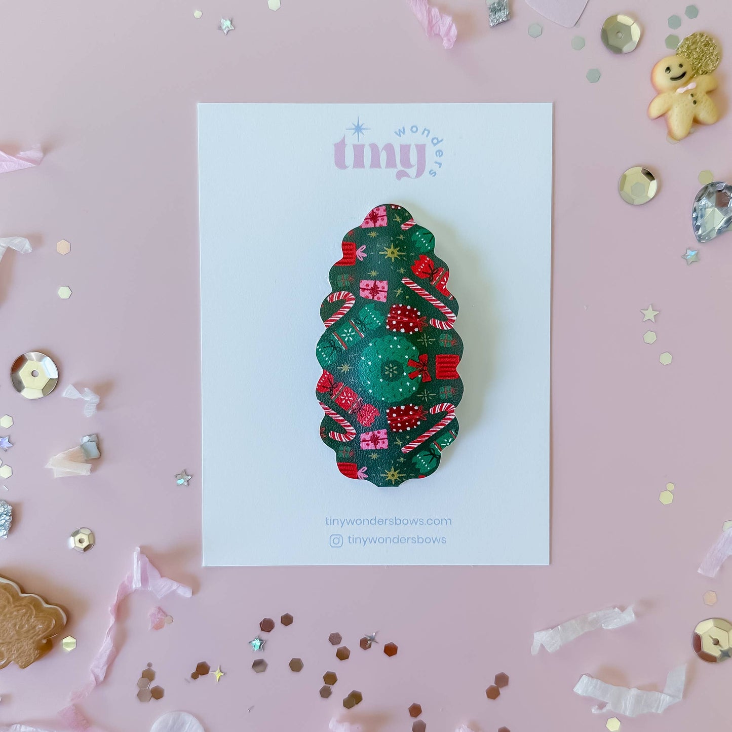 Presents and Wreaths Snap Clip