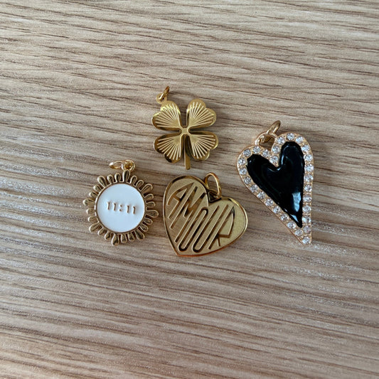 Lucky in Love charm set