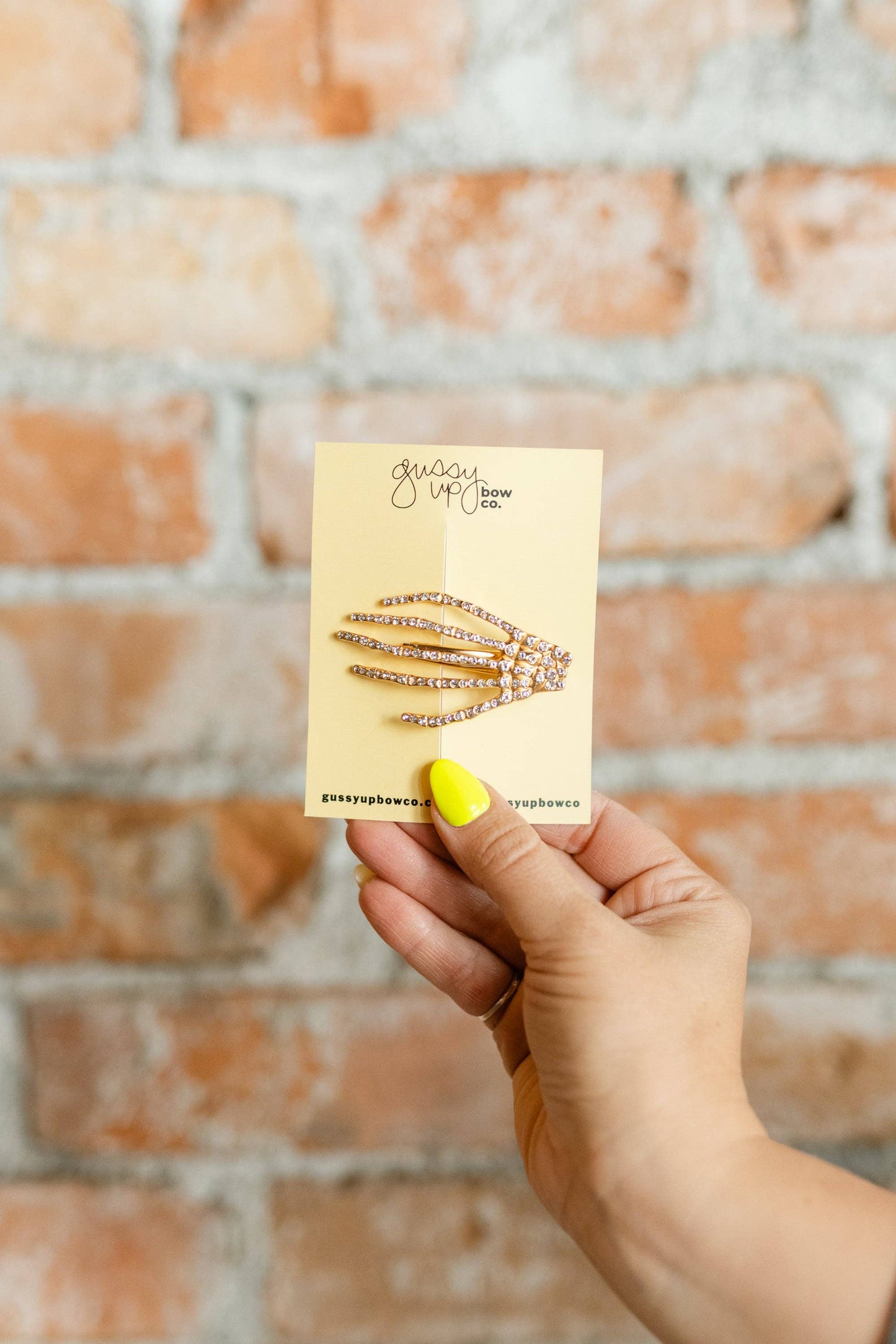 sparkle skeleton claw clip