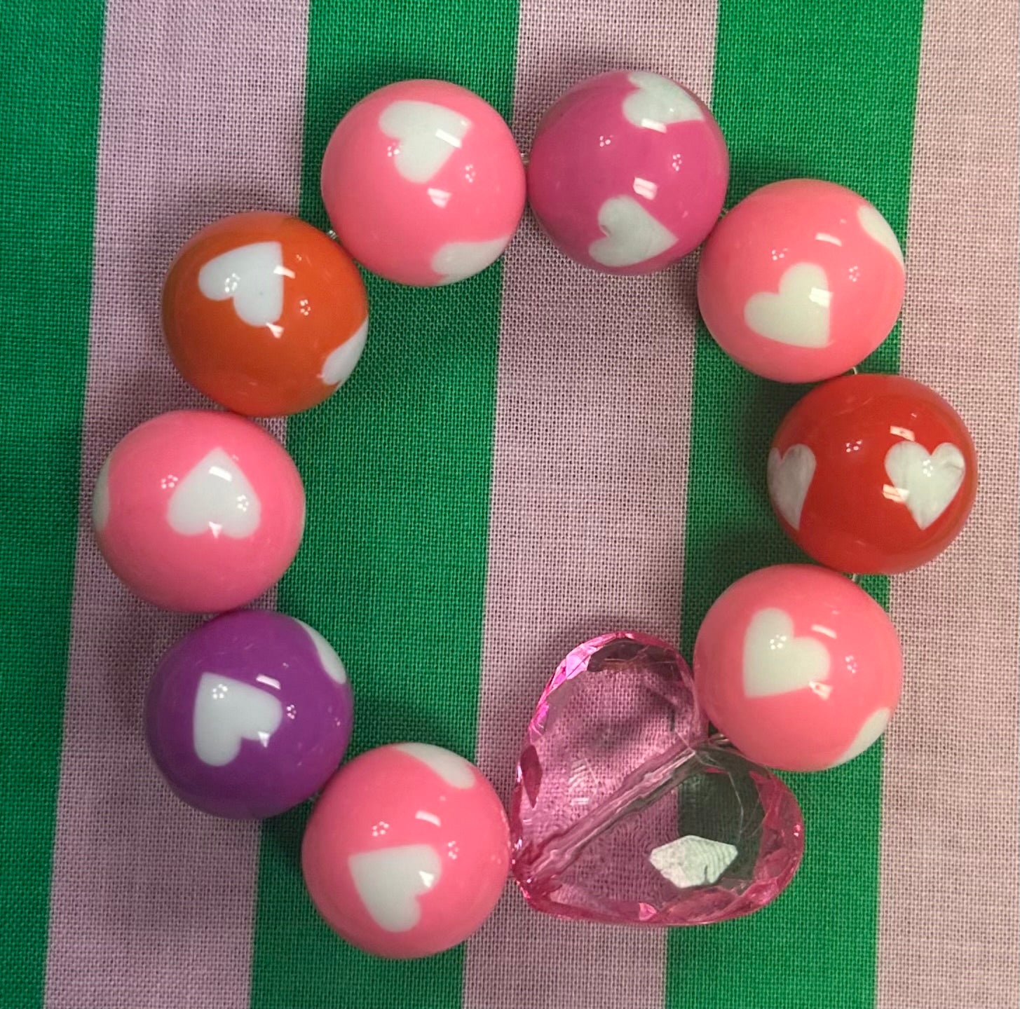 Kids Valentine’s Bubble Bracelet