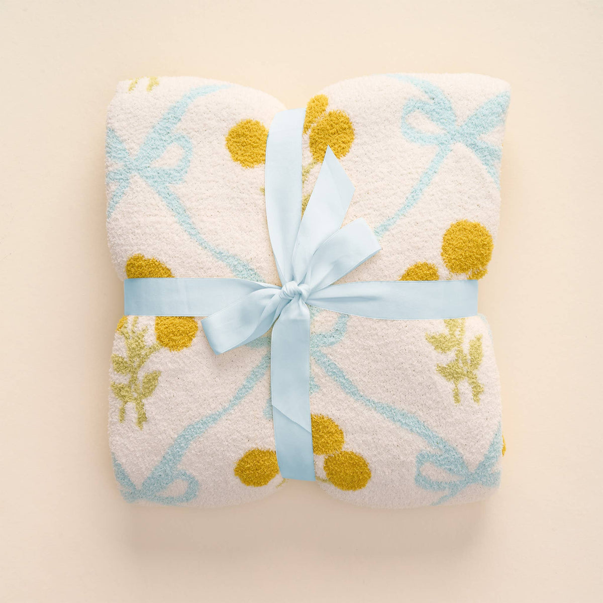 cozy dreams luxe blanket in marigold lane blue