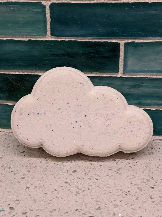 happy lil' cloud rainbow bath bomb