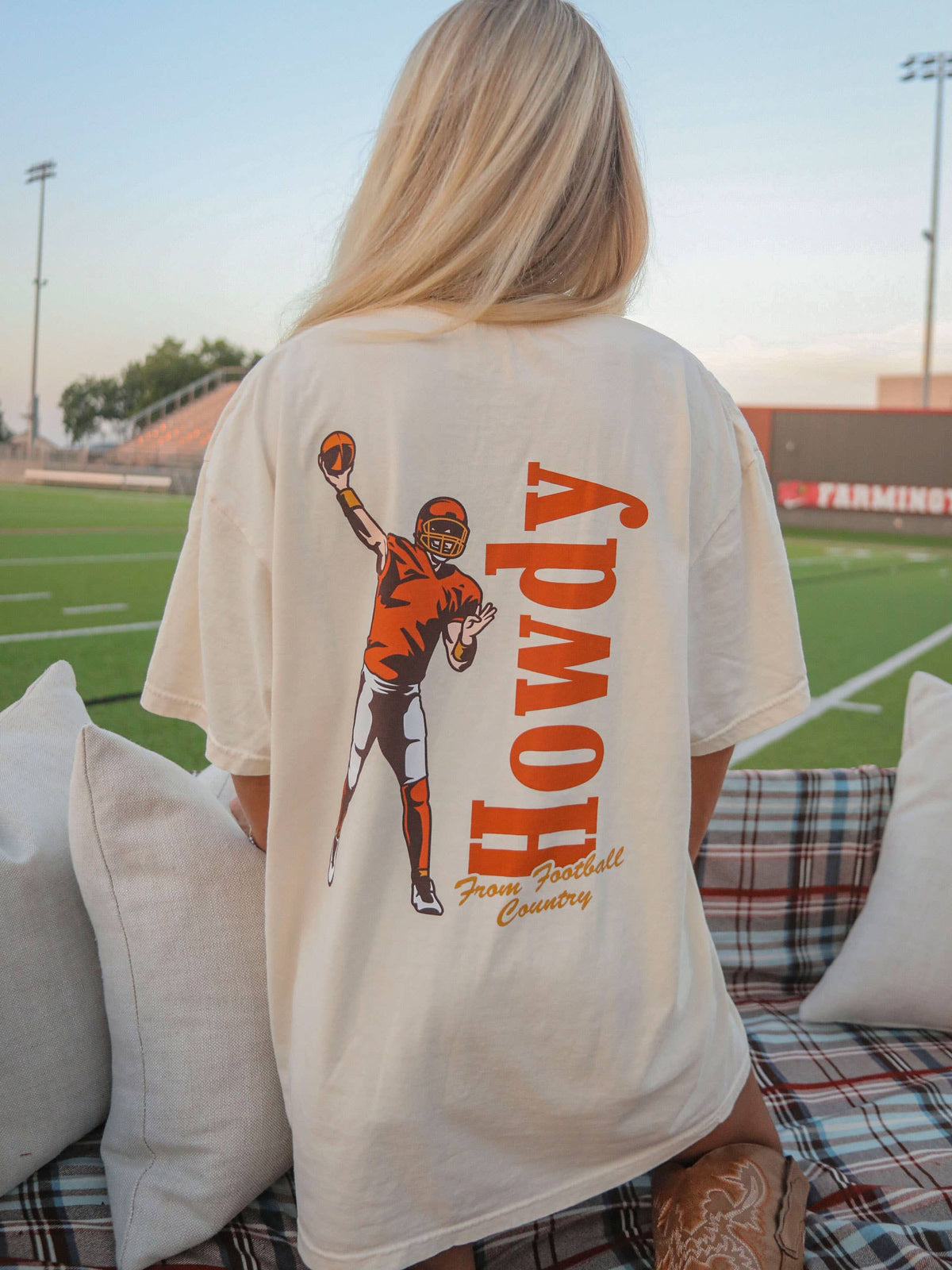 howdy football tee