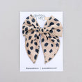 Load image into Gallery viewer, leopard bow
